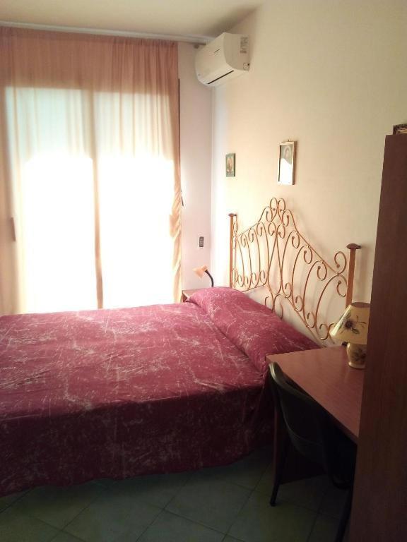 B&B Alloggi Buonasera Pozzallo Luaran gambar